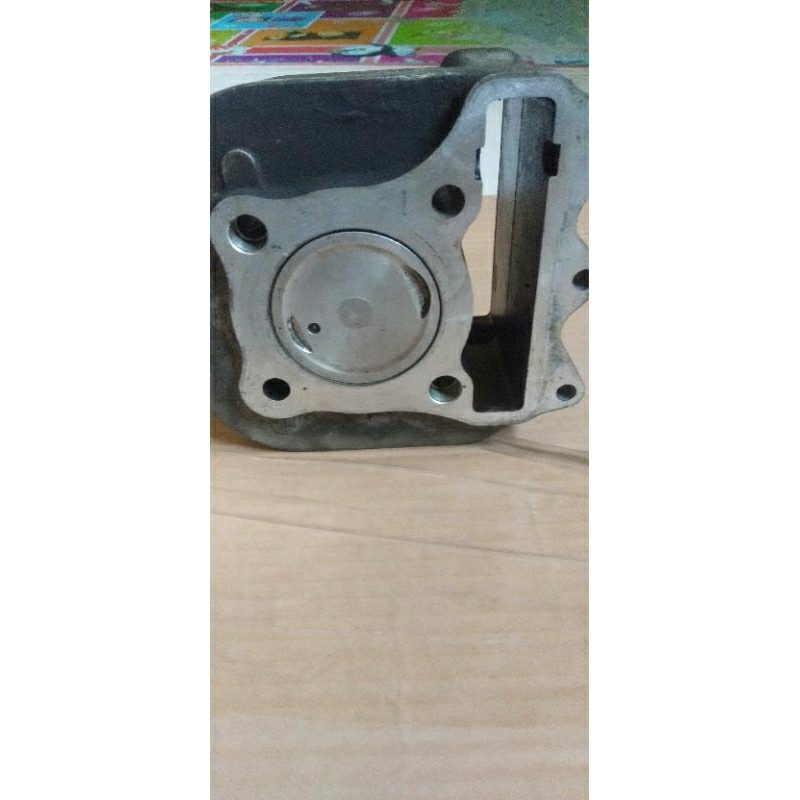 Blok Piston Suzuki Spin Bekas Abrakan Spin