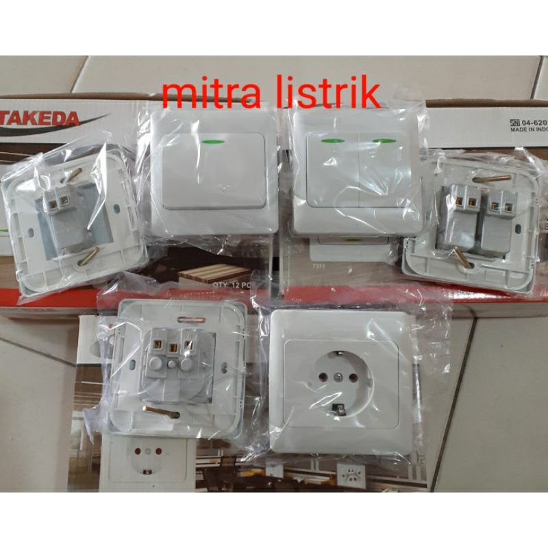 Saklar lampu/stop kontak lampu
