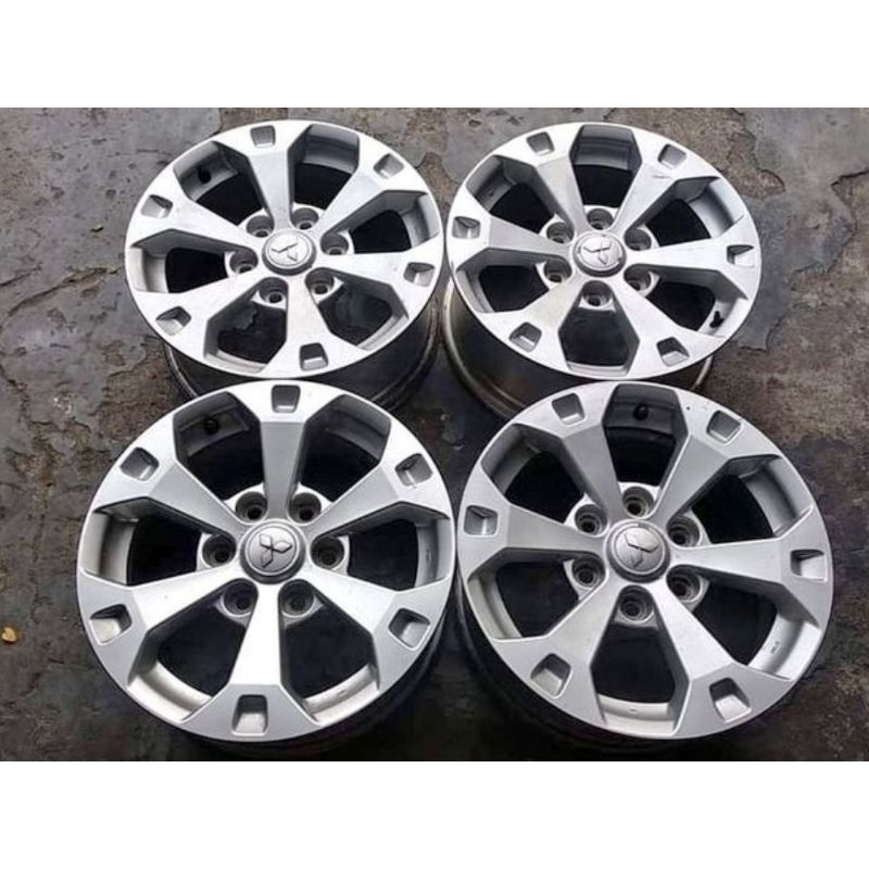 VELG  PAJERO DAKAR R.17 ( 4 BIJI )