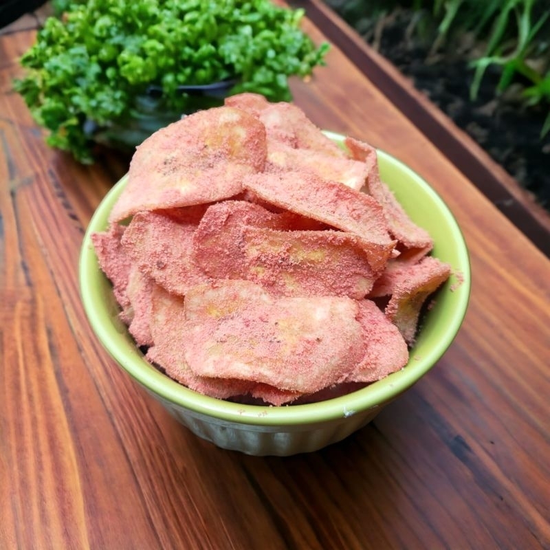 

Keripik pisang red velvet