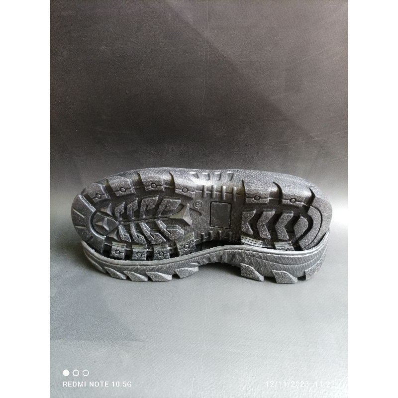 outsole sepatu safety alas sepatu safety bahan rubber/karet kode Hino