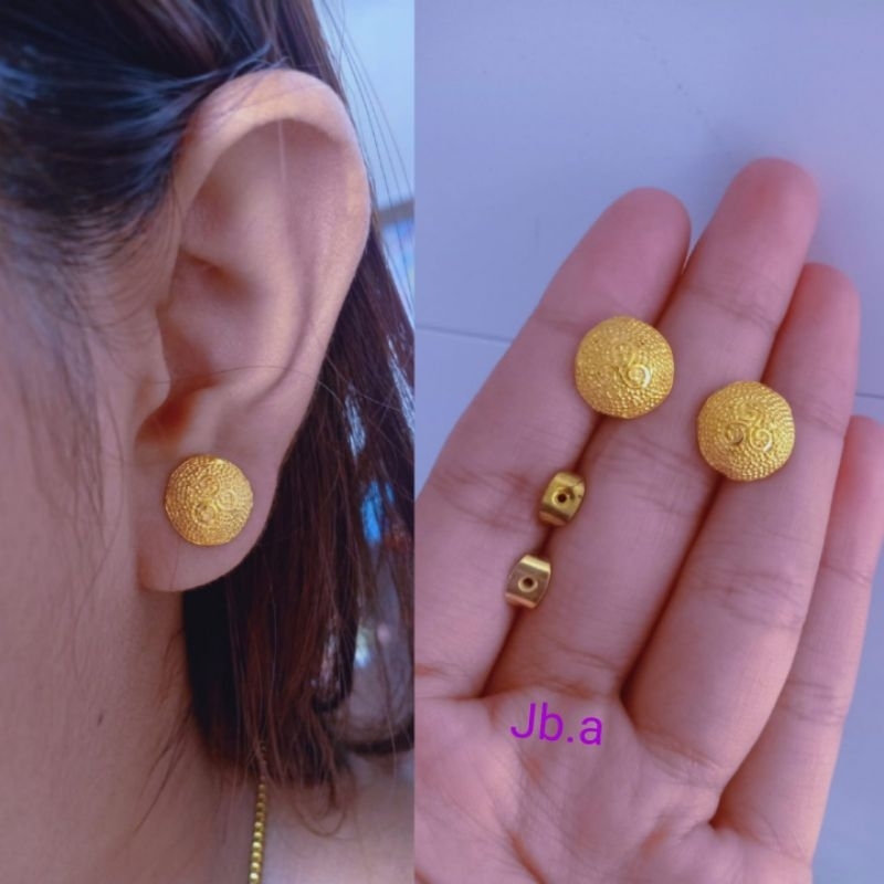 Sumpel Bali Bahan Kuningan /Anting Wanita Tusuk