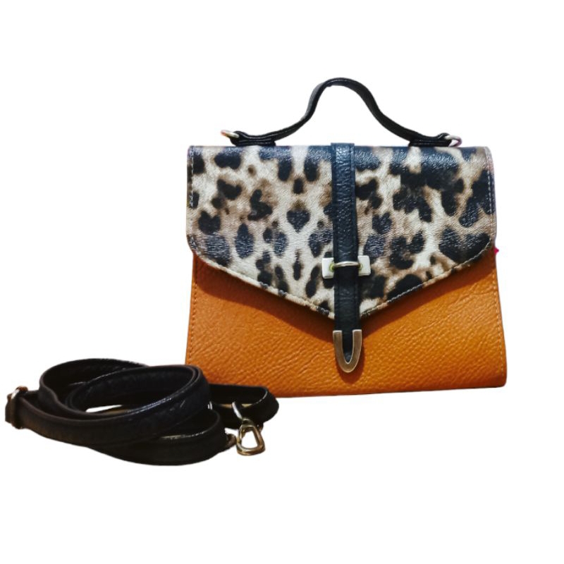 sling bag wanita korea/ sling bag leopard/ sling bag wanita murah/ sling bag korea/tas selempang kor