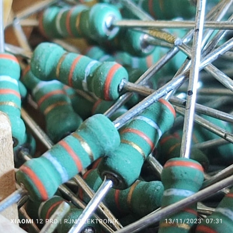 100 pcs Resistor 1watt 39k japan