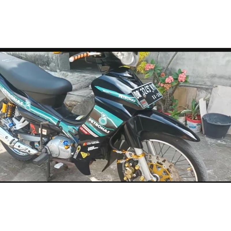 Lis/Striping variasi Jupiter z Burhan motif Petronas