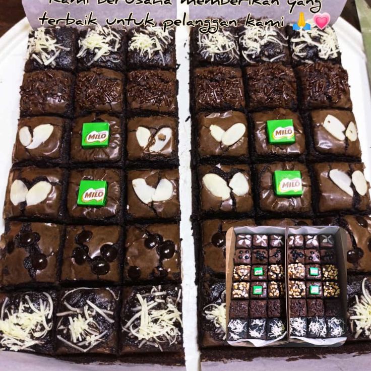 

Promo fudgy brownies dark chocolate 18 bites/pcs fresh berkualitas Dijual