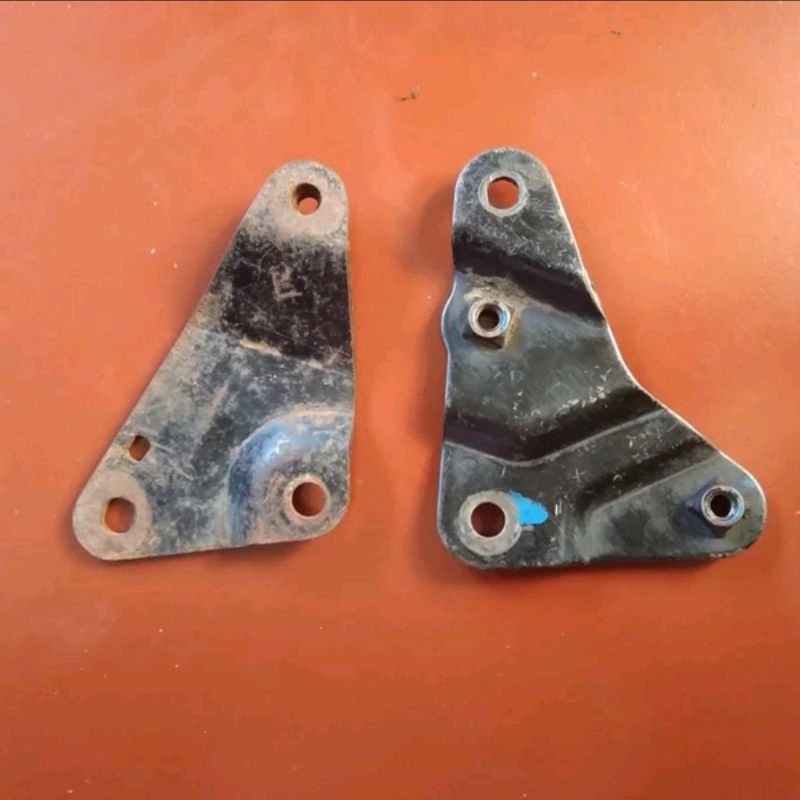 plat bracket pangkon breket dudukan knalpot footstep Honda Supra 100 Supra x supra fit lama original