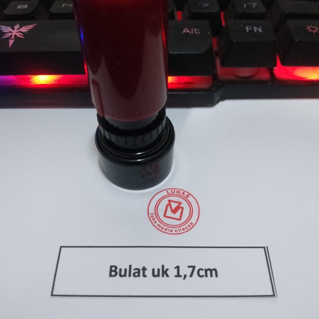 

STEMPEL CUSTOM (1,7 CM),Perusahaan, logo, nama tandatangan, lunas stample flash stemple praktis, stampel onlineshop