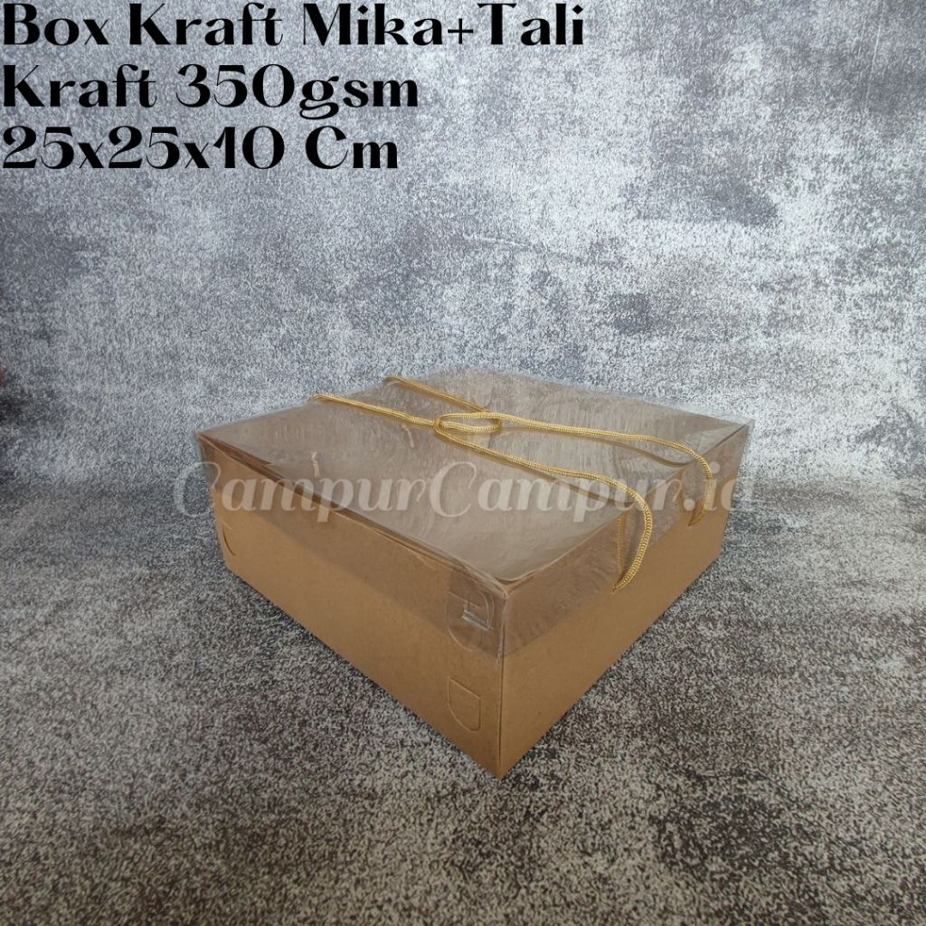 

Box Kraft Coklat Mika + Tali 25x25x10 Untuk Kotak Kue Tart Bolu Brownis Roll Cake Roti Hampers