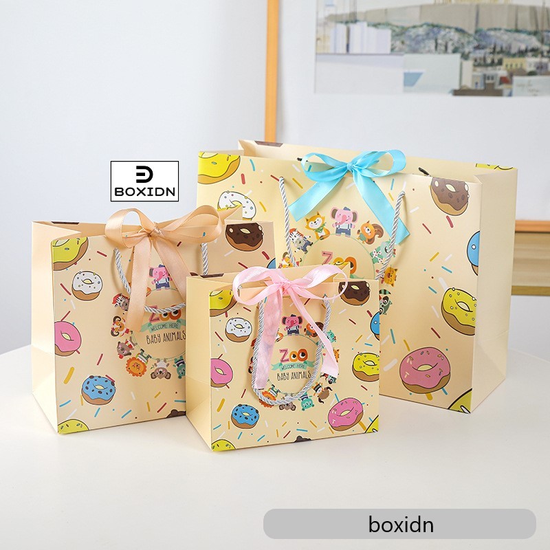 

Paperbag Exclusive paperbag souvenier anak paperbag anak paperbag snack ultah paperbag wedding paperbag wedding goodie bag bingkisan ulang tahun paperbag ultah paperbag unicorn paperbag natal paperbag imlek paperbag lebaran paperbag kue paperbag tunangan