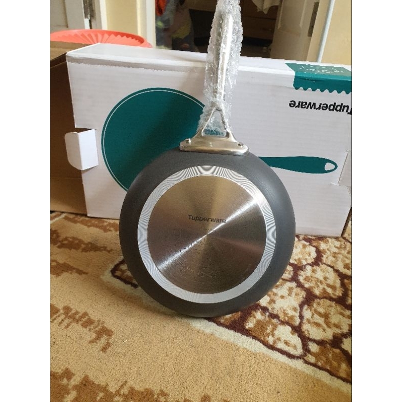 Tchef Fry pan black series 20cm murah meriah