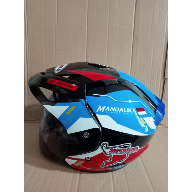 helm takira mandalika