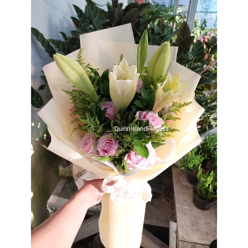 Buket Bunga Asli Fresh - Bunga Lili - Size M - Florist Bandung - Toko Bunga Bandung