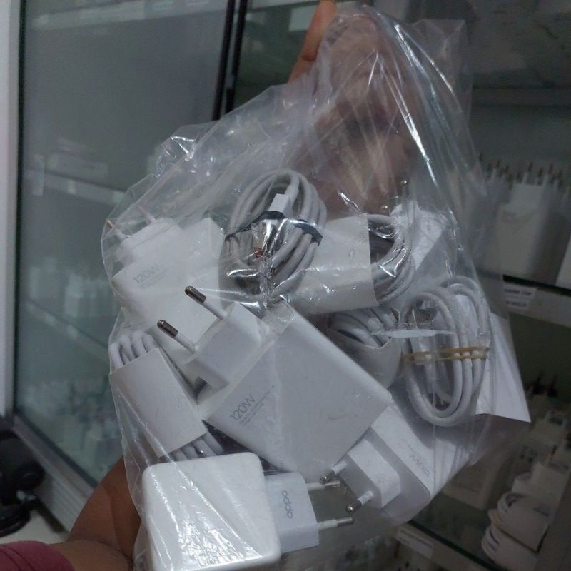 Charger Xiaomi 120W bekas original bawaan hp kondisi fisik 70%