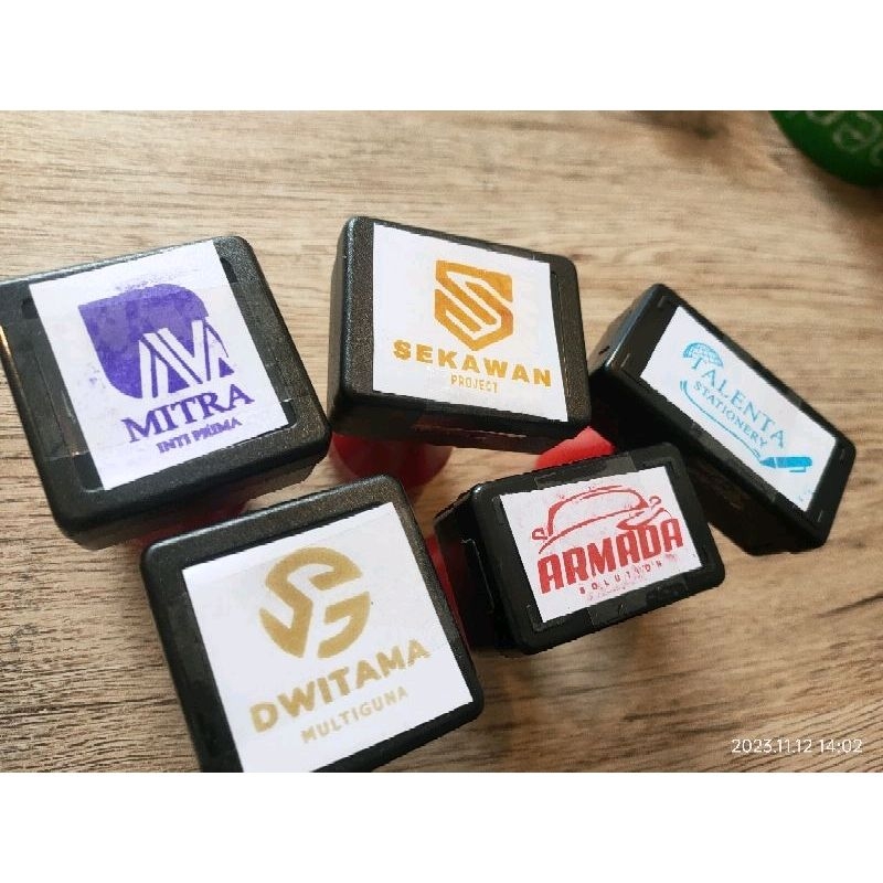 

STEMPEL OTOMATIS / CAP OTOMATIS GRATIS DESIGN / STAMPEL