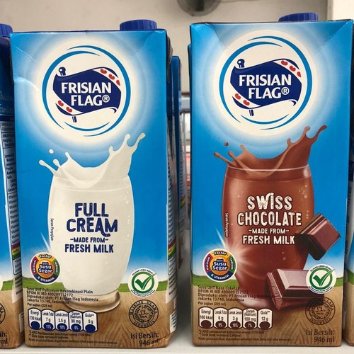 

FRISIAN FLAG UHT FRESH MILK 946ML