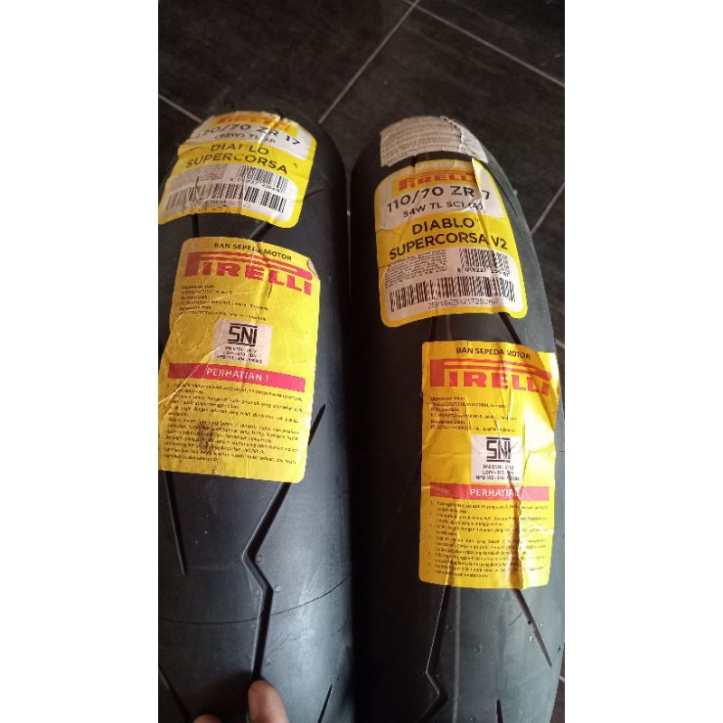 Ban PIRELLI SUPERCORSA 11070 12070