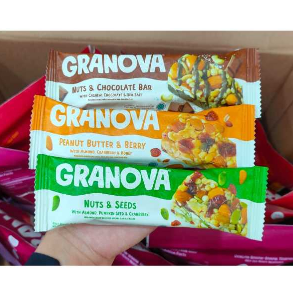 

Granova Makanan Ringan Dengan Kacang & Biji Bijian All Variant 26 gr/ Nuts & Seeds / Peanut Butter / Nuts Choco