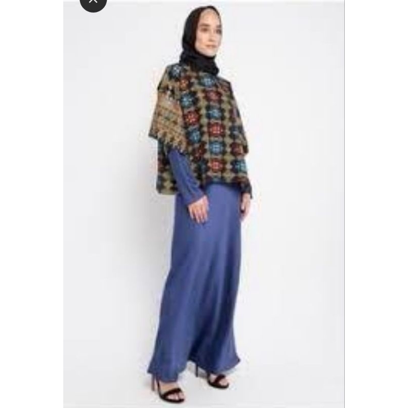 [BARU READY] Luire By Raden Sirait Azzahra Gamis Etnik Navy L Zalora