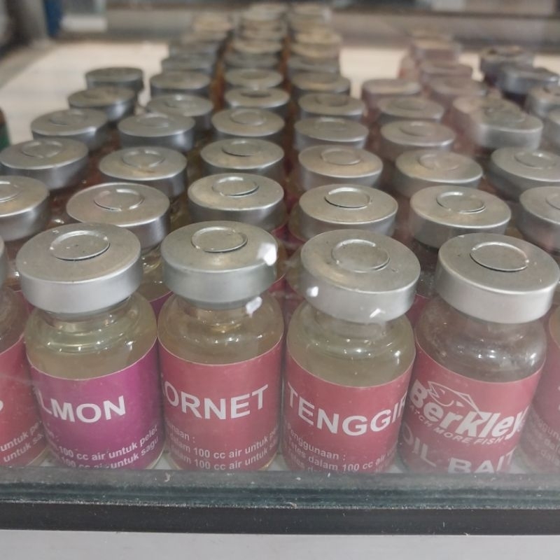 Essen Umpan Pancing Berkley Oil Bait Aneka Aroma