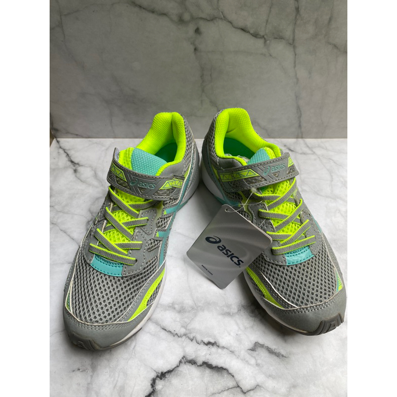 NWT Sepatu Anak Size 34,5 Asics Ori