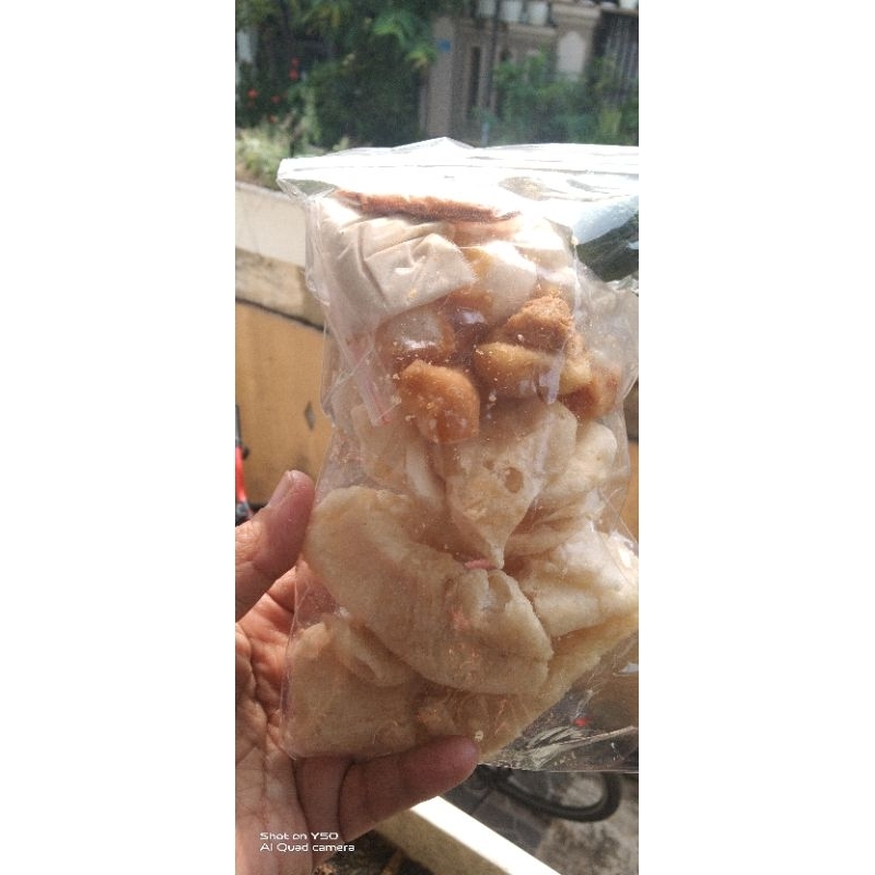 

Murah. Harga Ekonomis.Cuangki Campur. Cuangki Mix. Plus jeruk limo. Seger