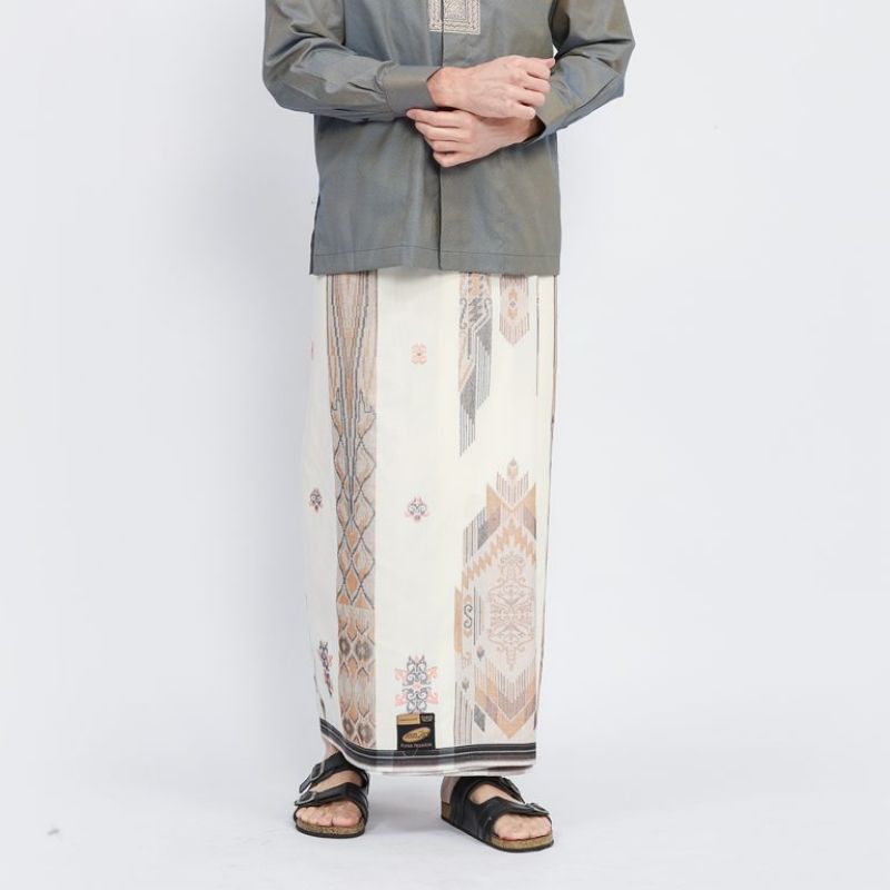 Sarung ATLAS Super Premium 980 Motif A9 JGL Putih Cream
