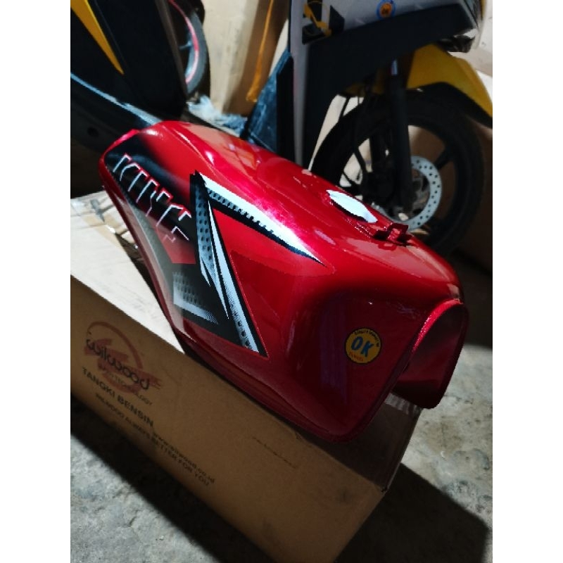 TANGKI RX KING NEW 2008 2009 TANK TENGKI PLUS LIS RXKING PEREDAM MERAH MARON TANGKI RX KING NEW PERE