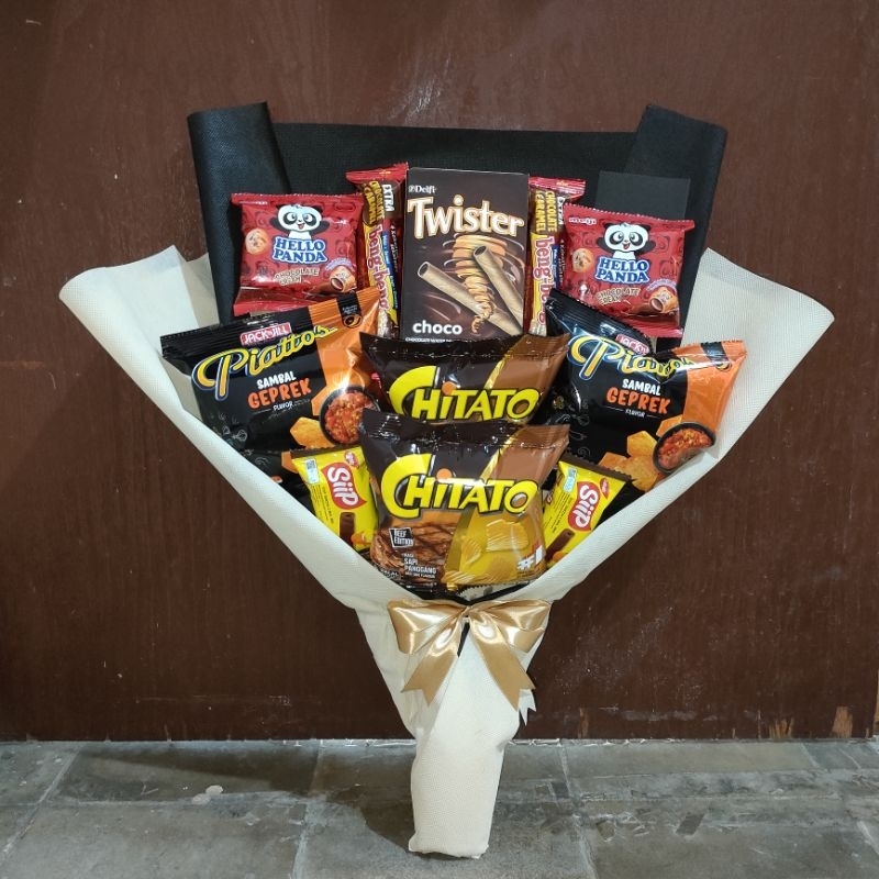 

(TERMURAH) BUKET JAJAN JOGJA / KADO WISUDA JOGJA/ KADO UNIK JOGJA / KADO JOGJA / KADO WISUDA