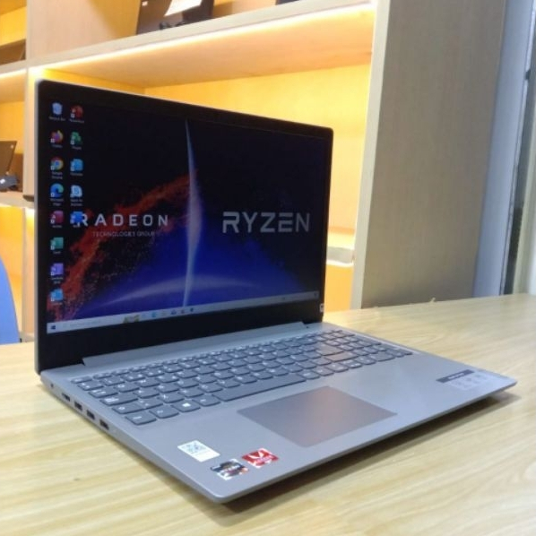 Laptop Lenovo IdeaPad S145 AMD Ryzen 3 3200U RAM 12GB SSD 512GB Mulus