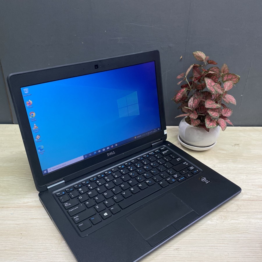 LAPTOP DELL LATITUDE E7250 i7 RAM 16 GB SSD 512 GB PROMO MURAH BAGUS
