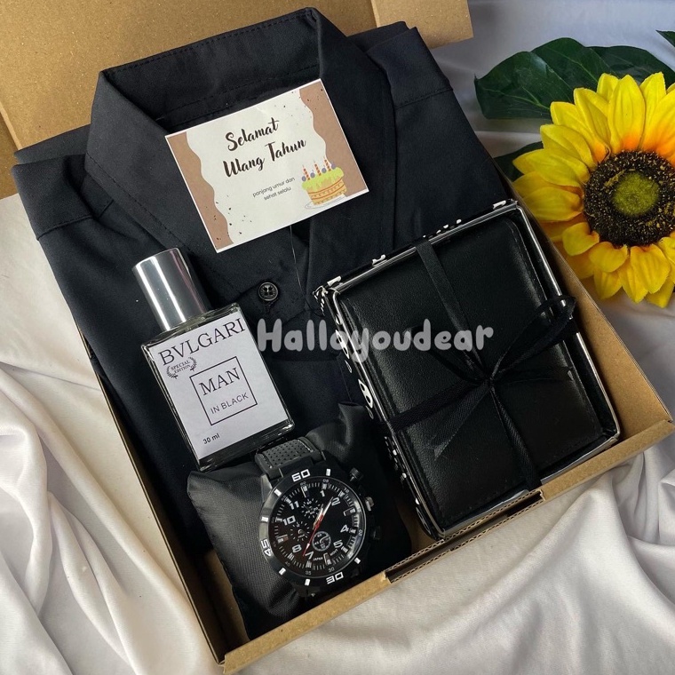 

12.12 Brand HAMPERS KADO KEMEJA POLOS HITAM KADO ULANGTAHUN KADO WISUDA KADO PACAR