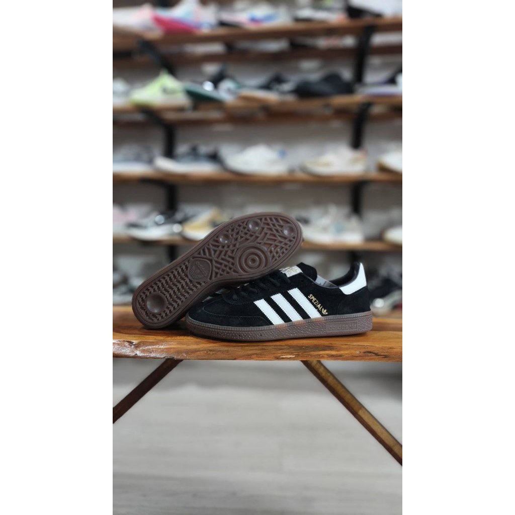 Adidas Casual Spezial Black White
