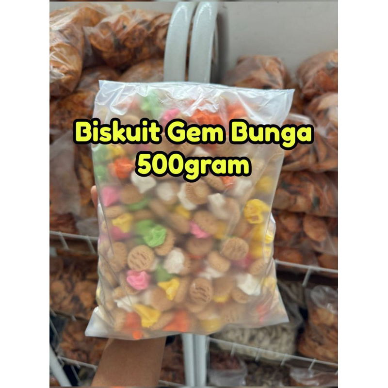 

Biskuit Gem Bunga 500gram