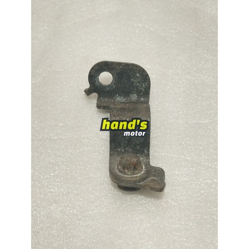 Bracket claman cleman selang kabel rem depan atas BRACK HOSE KLEM 31B Yamaha F1zr Vega R Jupiter Z o