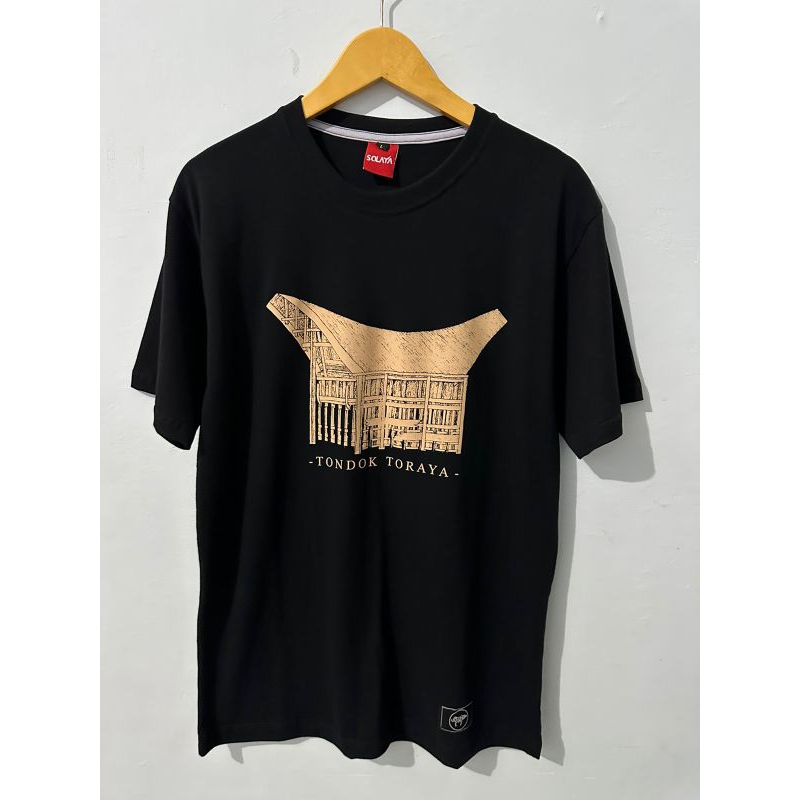 Kaos Distro Toraja Tongkonan (SOLATA SHIRT)
