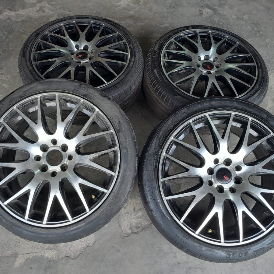 Velg-Pelek Mobil Racing NIFTY Ring 17 Baud 4x100/114.3 Plus Ban Zeetex 2 Pcs Mobilio Avanza Raize Li