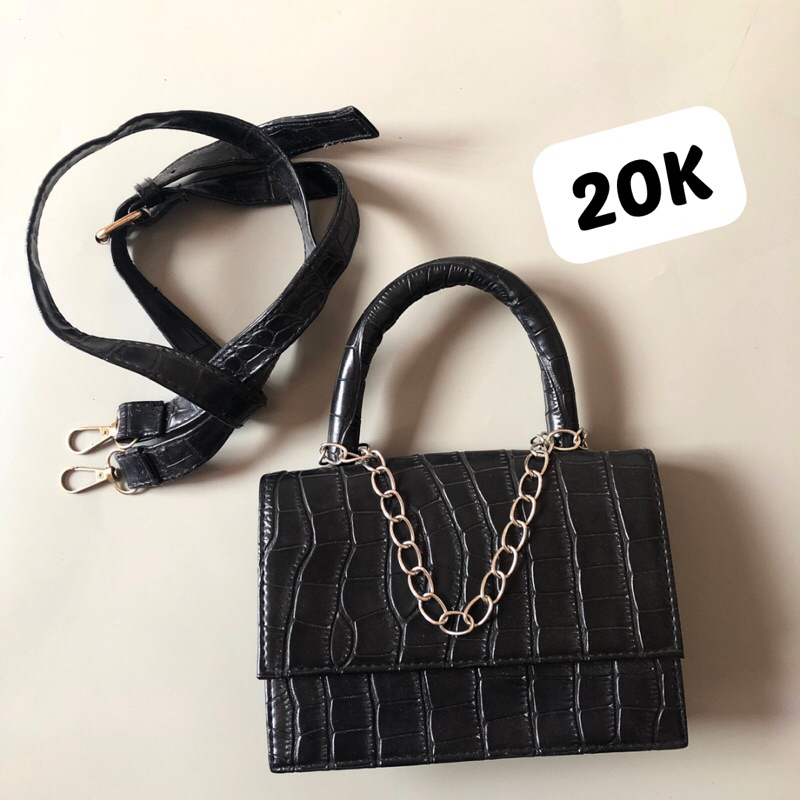 PRELOVED TAS MINI | Sling bag mini | Tas Kecil sling bag hitam secondby.est