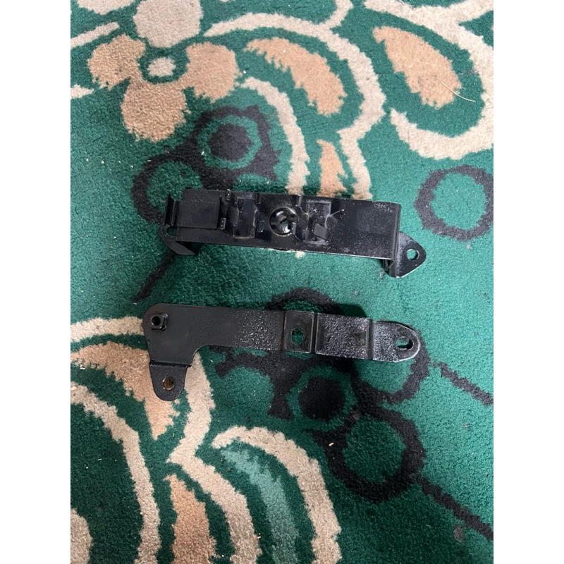 plat besi dudukan pangkon accu aki megapro primus megapro lama original