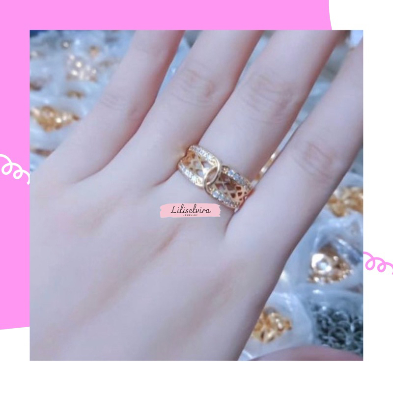 Cincin titanium wanita cincin dewasa lapis emas