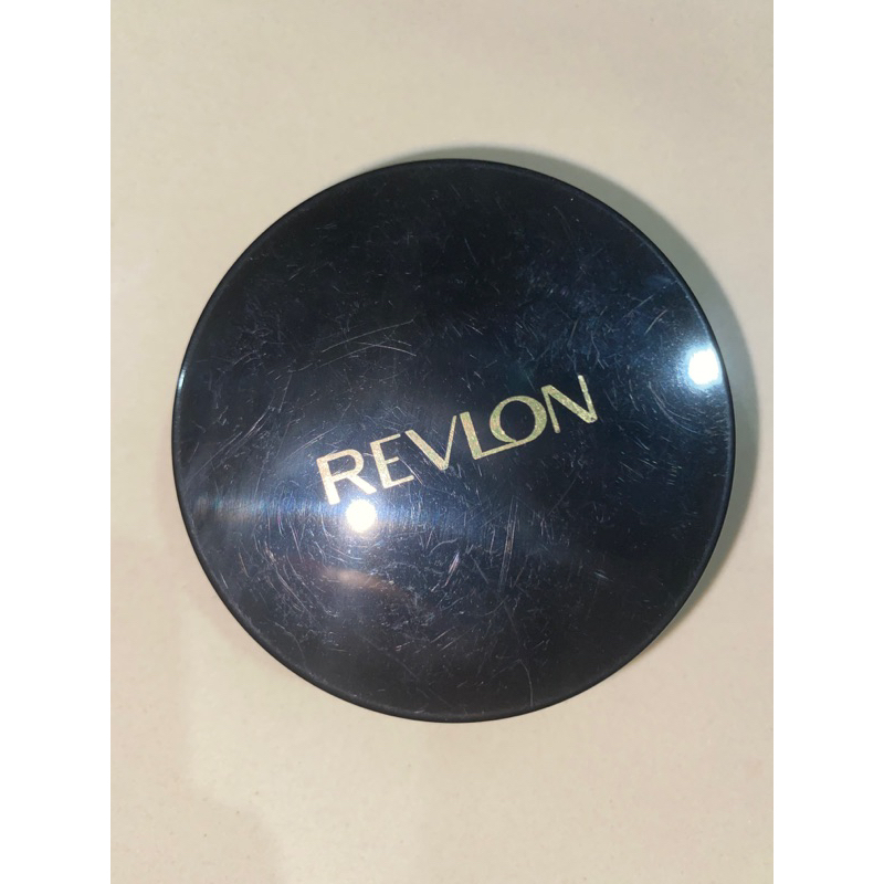 PRELOVED REVLON TOUCH AND GLOW FACE POWDER 24 Gram #Golden Beige