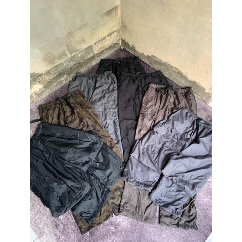 celana cargo & celana parasut cargo uniqlo