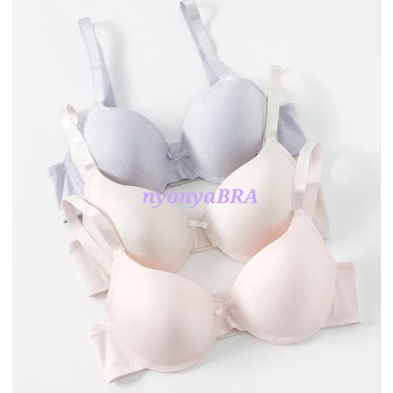 Young curves bra berkawat cup jumbo 34C,C03-10270