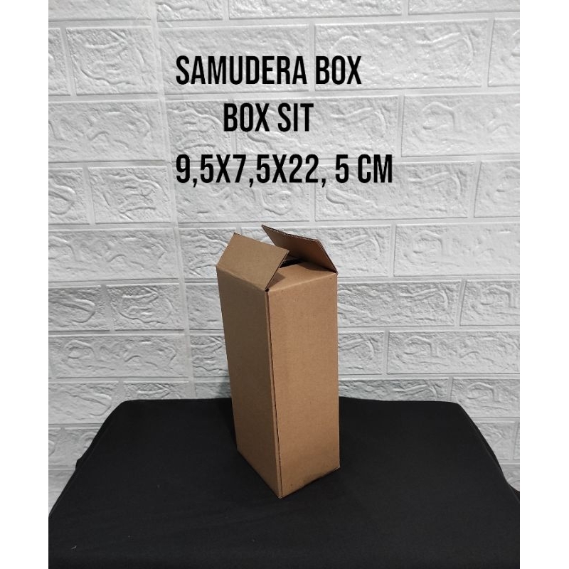 

kardus karton box uk. 9,5x7,5x22,5 cm...ST (SHEET) / SINGLE WALL POLOS