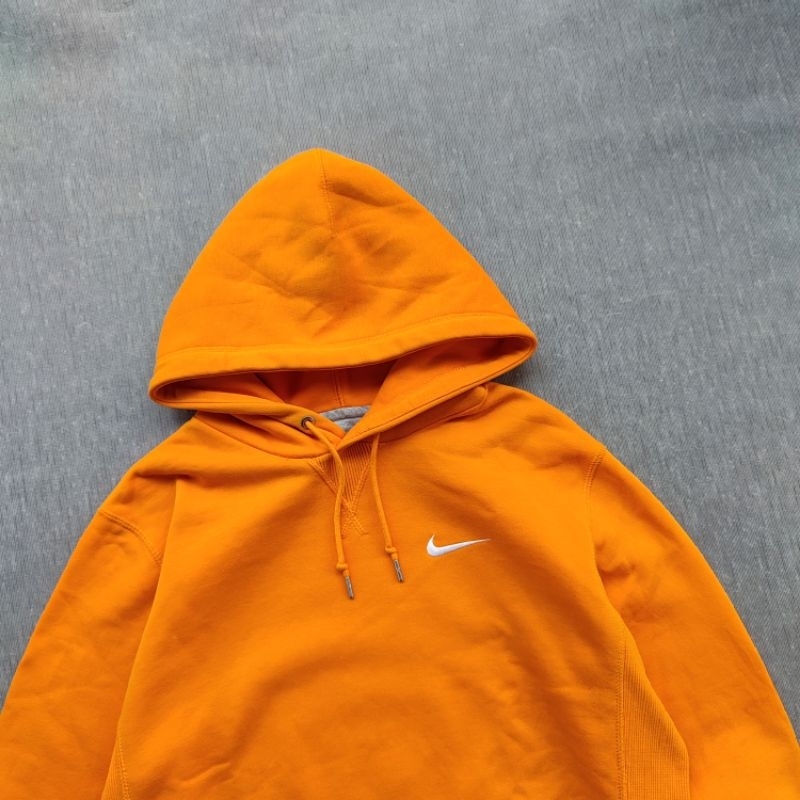 Hoodie Nike mini swoosh