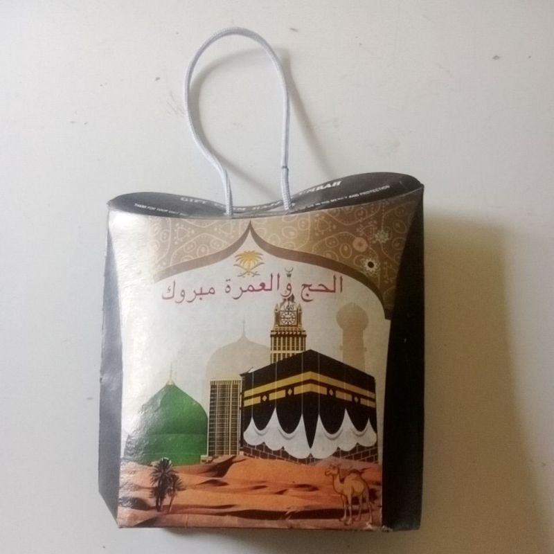 

Dus Tali souvenir Haji Umroh