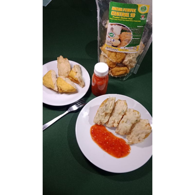 

pempek tahu cuko merah