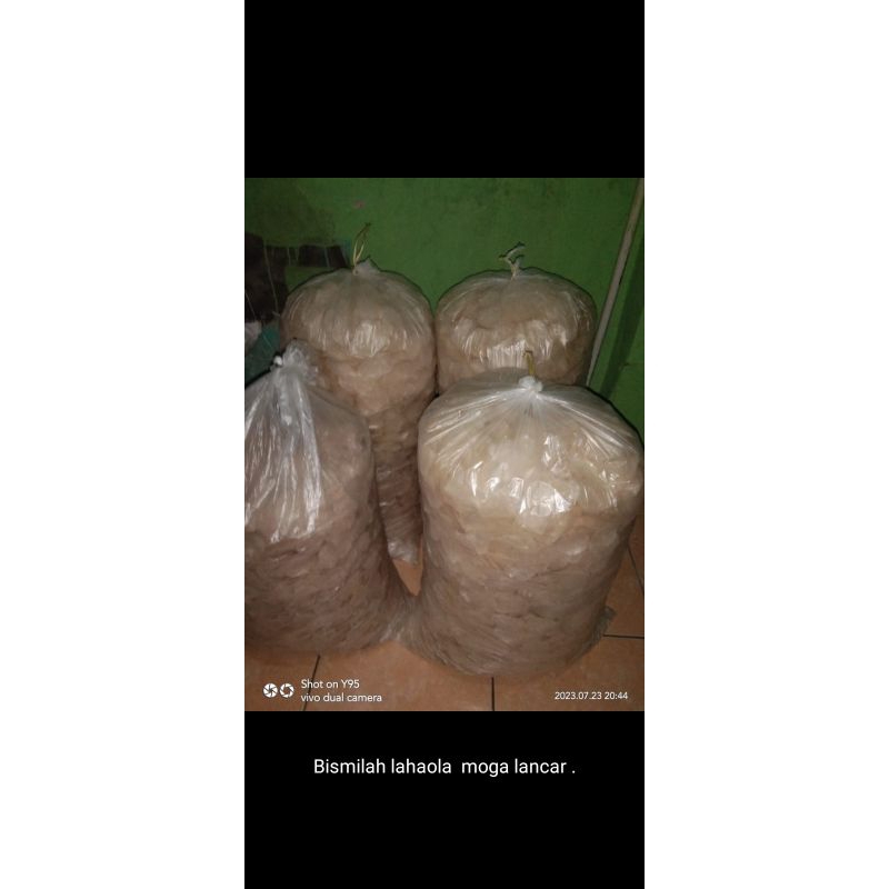 

keripik kaca dan opak aci