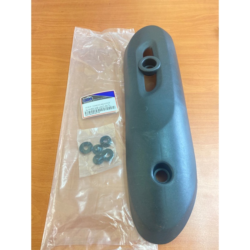 YSP92 SPAREPART - Tutup Knalpot Scoopy Esp 2015-2017 Tutup Tameng Cover Pelindung Kenalpot asli CRUN
