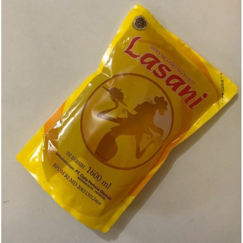 

minyak goreng 1600ml kemasan refill lasani.